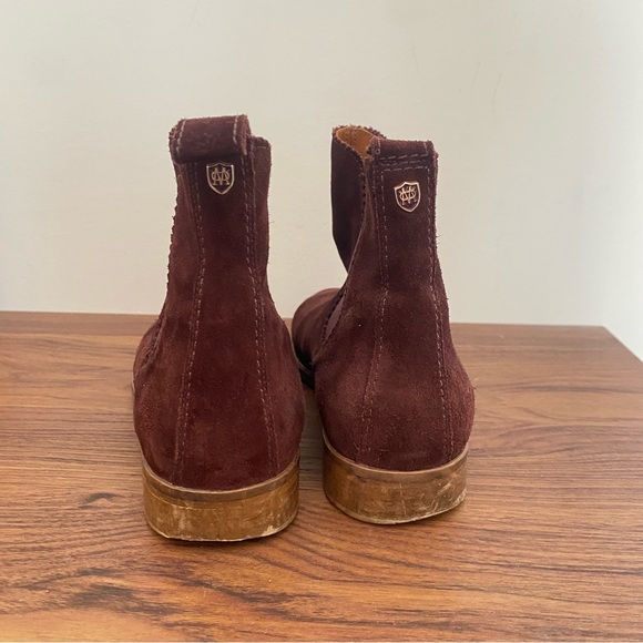 MASSIMO DUTTI - Burgundy Suede Chelsea Boots - size 40 EUR - Picture 4 of 11